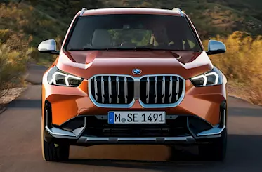 2022 BMW X1 front