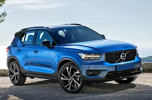 Volvo XC40 Momentum, Inscription launched