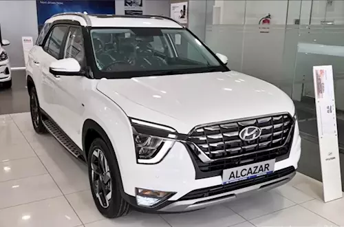 Hyundai Alcazar gets up to Rs 70,000 in discounts this month