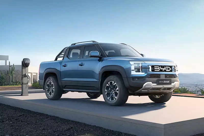 BYD Shark pickup truck unveiled with 435hp PHEV powertrain