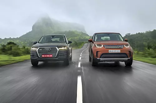 2017 Land Rover Discovery vs Audi Q7 comparison