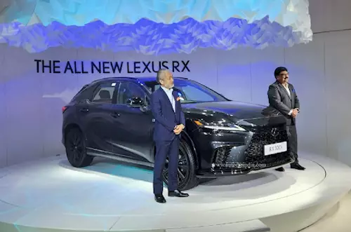 Auto Expo 2023: Lexus RX makes India debut, launch by Mar...