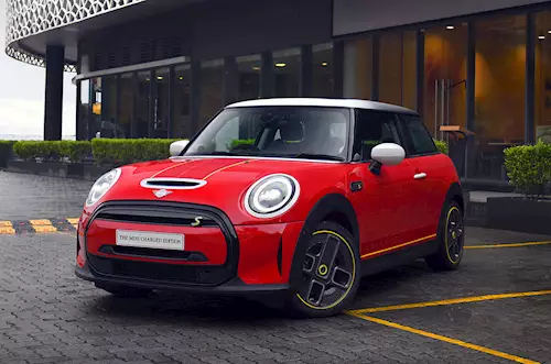 Mini Cooper SE Charged Edition launched at Rs 55 lakh