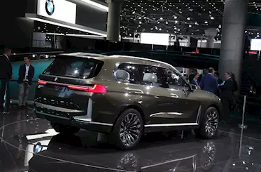 Latest Image of BMW X7