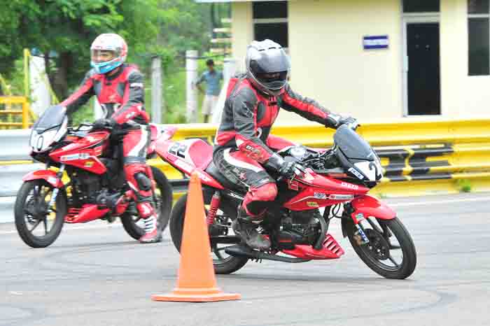 Honda Racing School - Autocar India