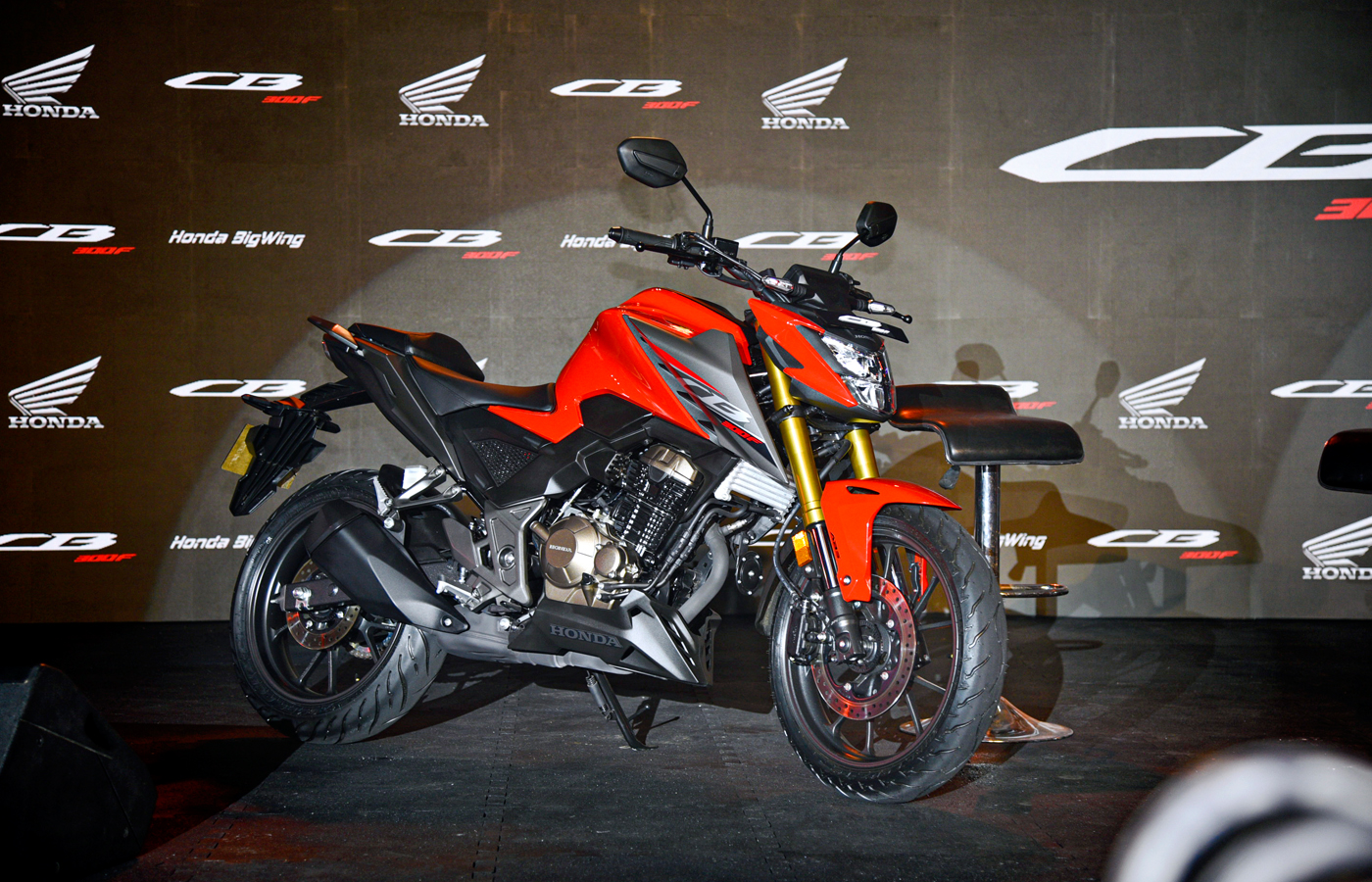 honda cb300f fender eliminator
