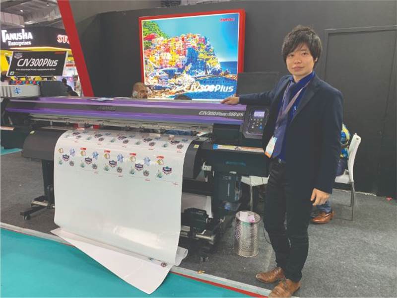 Mimaki launches CJV300 Plus print and cut kit