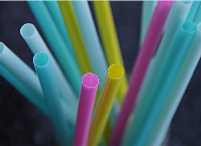 Maharashtra set to ban use of plastic-coated products