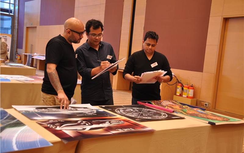 Karan Rawat, Executive creative director, Grey, Vijay Sawant, Group creative director, Ogilvy and Mather and Hitesh Pravin Shah, Studio manager, BBDO India. Among many things that the jury members did was discuss among themselves before giving their marks.