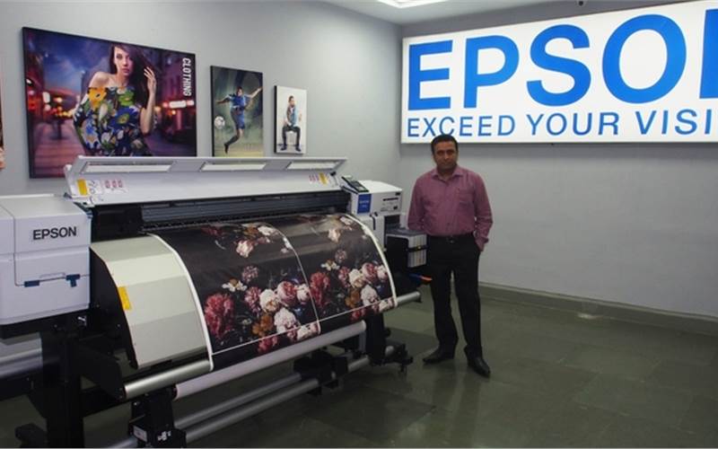 The company is looking at show-and-tell plus demos of its signage and décor printers