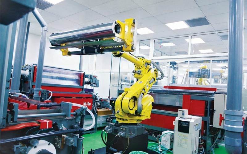 India’s largest global flexible packaging solution company Uflex has joined hands with Think Lab, Japan to set up a fully automatic robotic laser engraving line for manufacturing rotogravure cylinders at its Noida facility