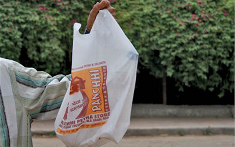 Printing firms welcome the ban on plastic bag manufacturing in Delhi