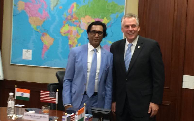 Ashok Chaturvedi, chairman and managing director, Uflex, with His Excellency Governor, Commonwealth of Virginia, Terry McAuliffe