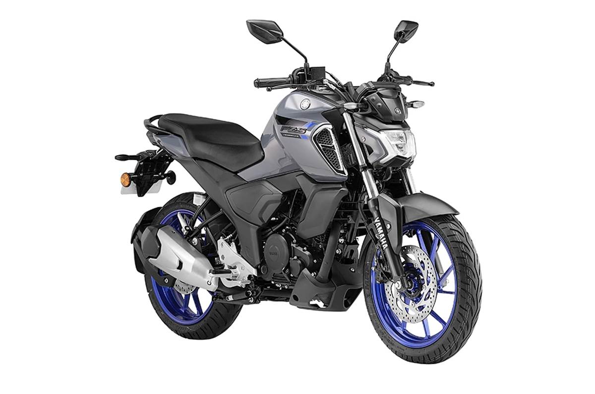 Latest Image of Yamaha FZS-FI V4 DLX