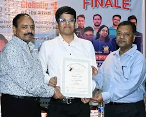 Jadavpur University’s Shadab Alam wins Print Olympiad E....