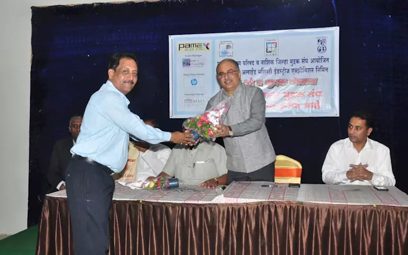 The Pamex roadshows campaign began with the first in Nashik on 9 October 2015. Tushar Dhote, co-chairman of Pamex and managing director of Dhote Offset Technokrafts curated the roadshows in coordination with the local association