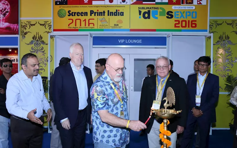 With more than 35 years of experience in the screen printing industry, Charlie Taublieb of Taublieb Consulting lit the lamp - along with the key members of the screen print industry
