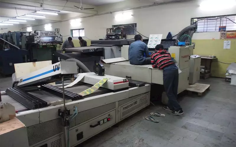 90-95% of print-packaging companies in Indore use UV coaters from Autoprint. Atharva is amongst them