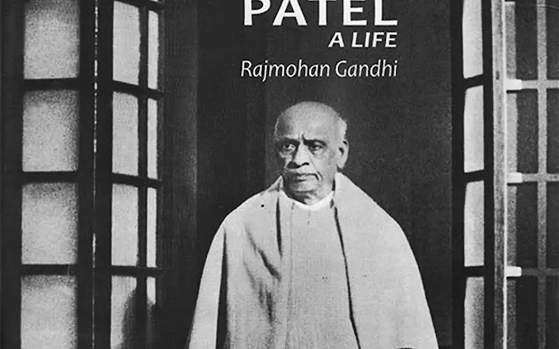 I&B ministry to reprint three Patel biographies