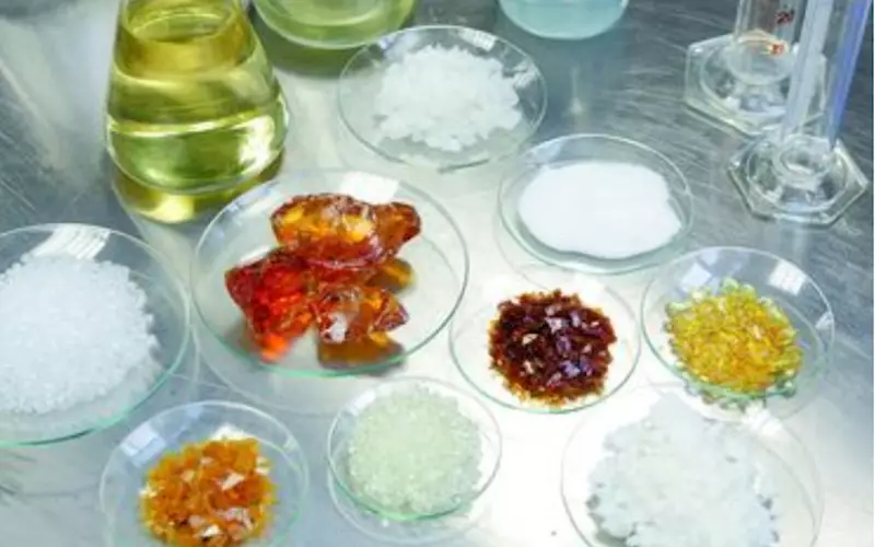 A technical knowhow on mineral oils in food