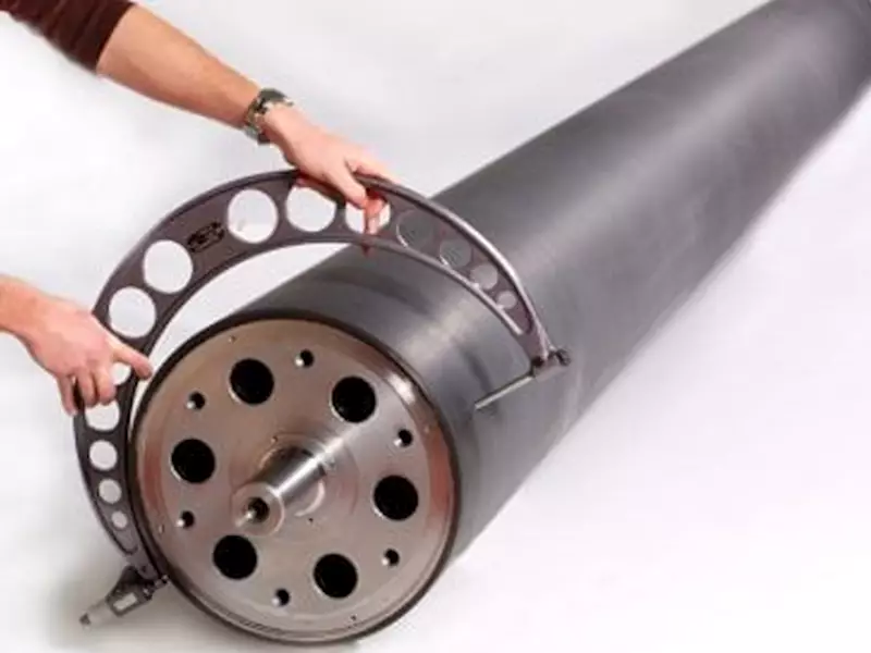 Epsilon partners with Packone for carbon fibre rollers