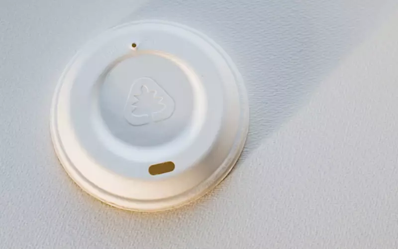 Fiber-based alternative to plastic coffee lids from PulPac, HSMG  