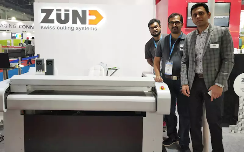PrintPack 2019: Zund showcases its modular digital cutting table S3 M800