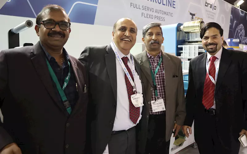 Reddy of Citrus: “We are going to target the supply chain at the top of the pyramid” Also in pic, A Subramanyam (right), deputy managing director at Mold-Tek and Team Vinsak.