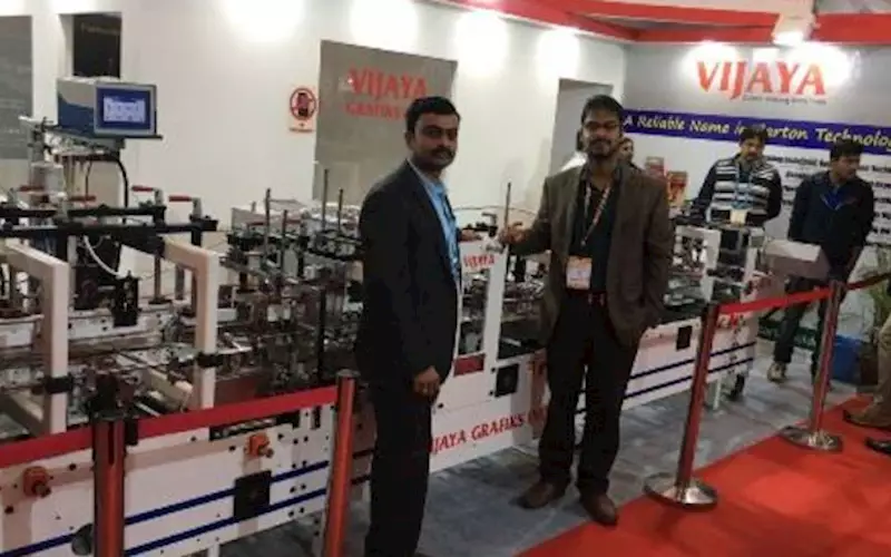 Prashanth Kumar (l) of Vijaya Grafiks has entered into a partnership with Italy’s Zator Srl, a manufacturer of glue application systems. Vijaya, under the brand name of PPEM India, will be the sole distributor of the applicator systems in India