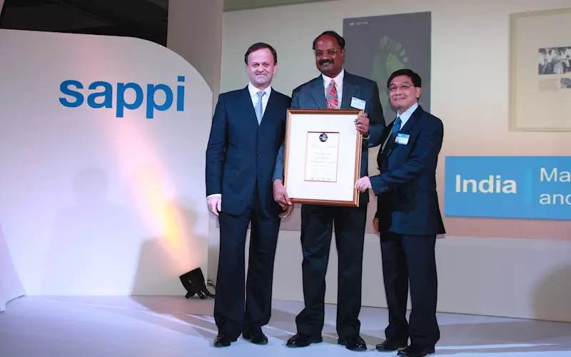 P Narendra of Pragati Offset accepting one of the five Sappi awards