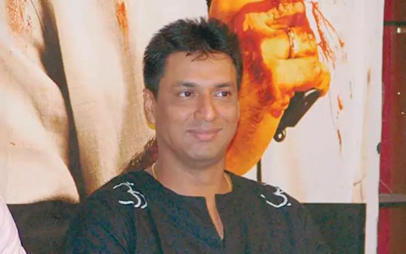 Hindi film director-producer Madhur Bhandarkar (three-time national award winner) is known for his realistic movies like Page 3. When asked about the printing world, he remembersthe beautifully madeblack and white poster of Guru Dutt&#8217;s &#8216;Kaagazkephool&#8217;. Madhur believes that &#8220;due to developing technology in printing, &#8220;there is a lot more experimentation and the style of designing has changed, radically.&#8221;