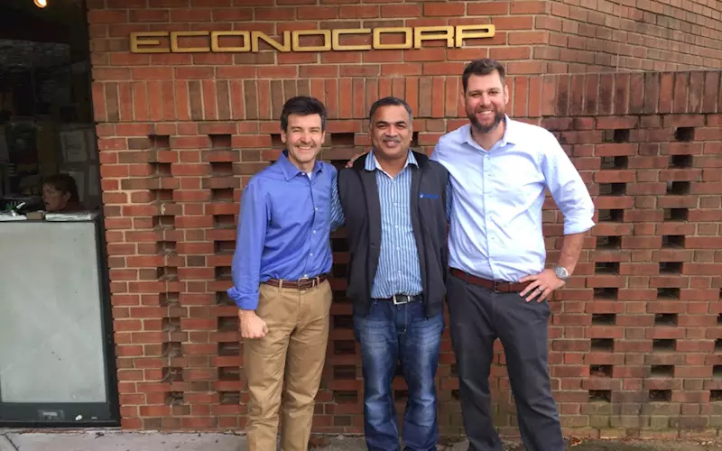 (l-r) Alfonso Posada of Econocorp, Suresh Nair of Welbound and Justin Kirkpatrick of Econocorp