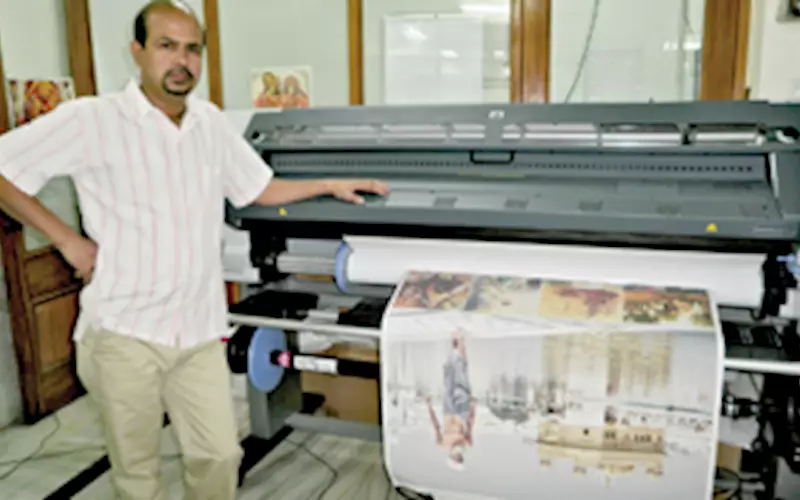 Thesis Centre is first to install HP L25500 printer in Rajasthan