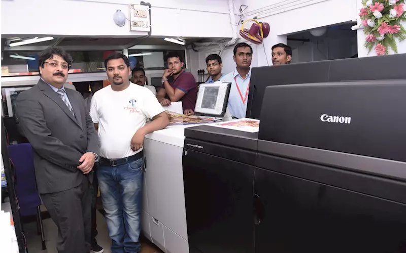 (from left) Puneet Datta of Canon India with Jogendra Gupta of Classic Printer