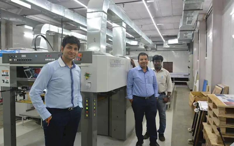 SRK Creative’s offset business, Shine Image, brought in a brand new Komori Lithrone A37, a four-colour plus coater. This is two years after it installed its first refurbished Komori 528 five-colour plus coater