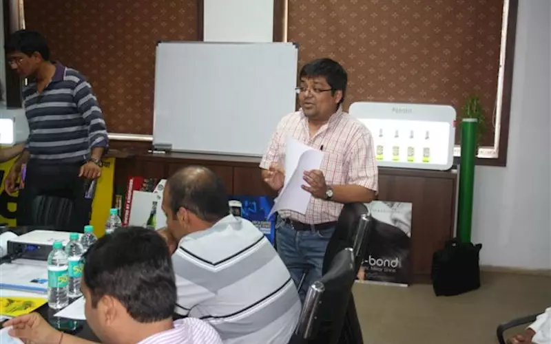 StB forum was initiated by Vivek Tibrewala of GP Offset, who spoke about bad debt management. The members unanimously agreed that one should not shy away from taking legal action against a client who default on their payment, even if it results in losing the client