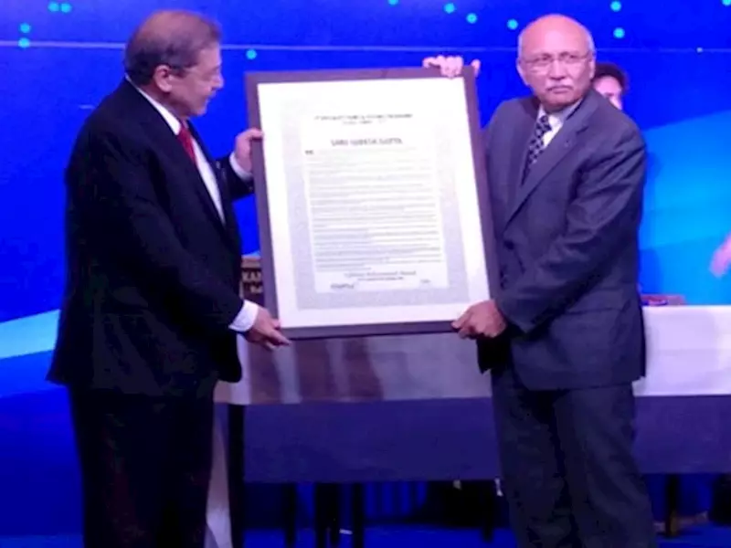 Lifetime Achievement award to Huhtamaki PPL’s Suresh Gupta