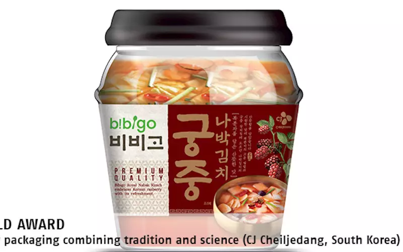 The Bibigo kimchi jar that combines tradition and science from CJ Cheiljedang won a Gold Award in the 29th DuPont Awards for Packaging Innovation. This kimchi jar is a real breakthrough in terms of packaging science and innovation. It marries a very traditional product with contemporary, high-tech packaging. A clever incorporation of multiple existing technologies from different markets (including channeled lids and membrane with valve), the new kimchi jar achieves perfect sealing, gas emission, and fermentation. The gas channels in the lid allow the gas to vent through the closed lid as the product continues to ferment inside the jar. The pressboard was designed with the identification of the shape of the traditional Korean style, and the ingredients were pressed to suppress yeast production and to maintain the taste for a long time.  It is designed and developed to have a push plate seating structure and a broth prevention function when pulling out.  The modern jar has a connection to the past, enhancing the consumer experience by preserving the traditional look and feel of the beloved ceramic kimchi jar. While it preserves the shape of the traditional jar, it has all the advantages of advanced materials and technology, decoration techniques, and good ergonomics of the cap. This remarkable integration of many known technologies together in one package is especially innovative because it allows CJ Cheiljedang to use plastic to contain a highly aromatic product