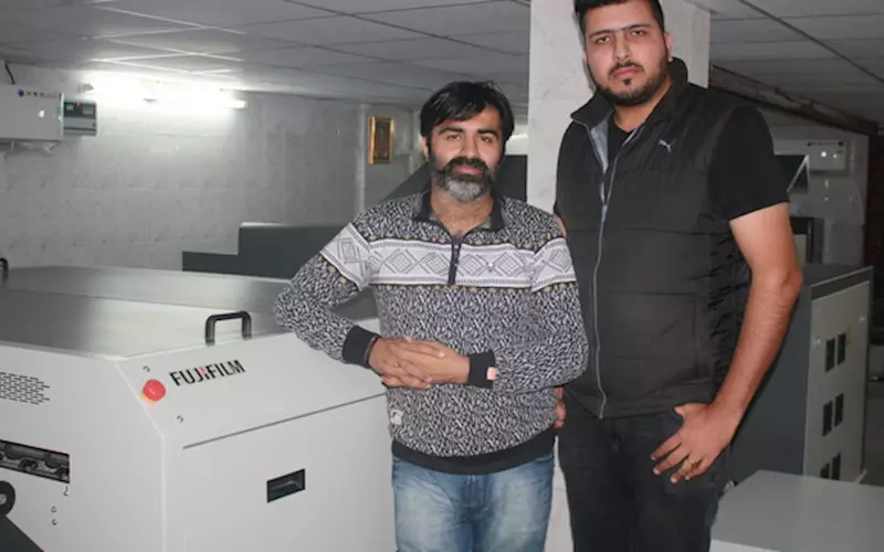 Bawana-based Maa Reprographics has installed a very large format (VLF) CTCP DX 1700 Eastcom by Fujifilm and 165 Bora plate processor from Belgium-based manufacturer Heights. The firm, a partnership venture between Masoom and Pankaj, was established a month ago