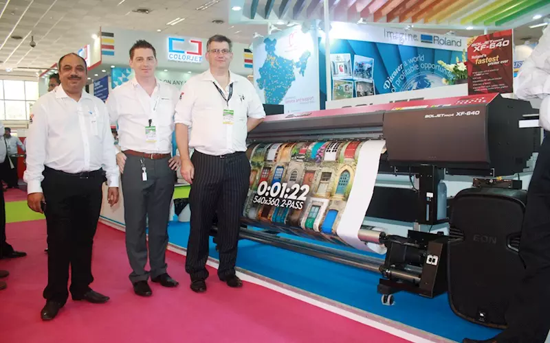 Roland and Apsom Infotex targeted the market with the 64inch Roland Versaart RA 640 and XF 640 printer. A team of experts discussed and gave demonstrations about print applications possible on the machine