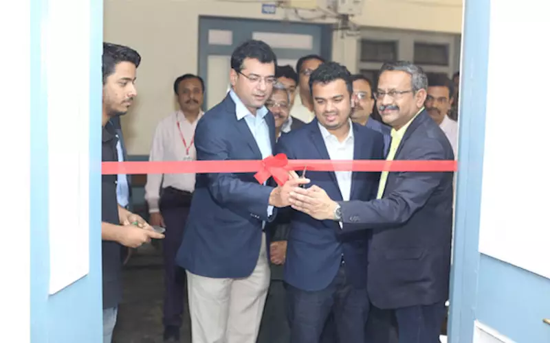 (l-r): Ashish Pradhan, CEO, Siegwerk India, Harshal Parakh, ​d​irector, Parakh Agro and Vinay Nalawade, ​d​irector, Parakh Flexipacks launching India’s first comprehensive ink lab at ​PVG College of Engineering and Technology, Pune
