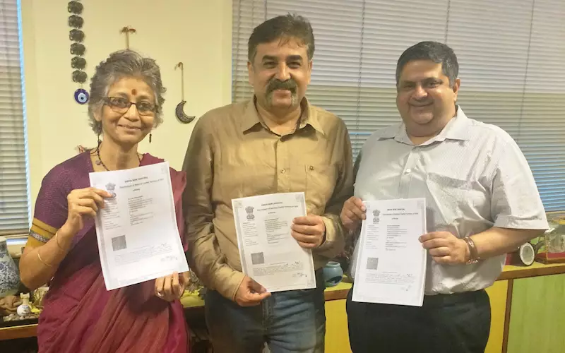 Vivek Mehra of SAGE (middle) with Mandira Sen and Harsha Bhatkal