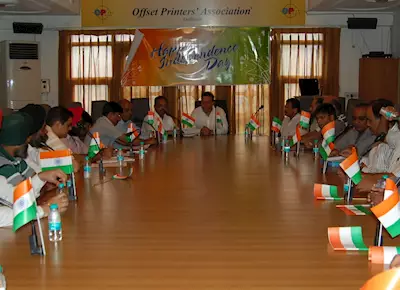 30 member delegation of Ludhiana printers head to Pack Print International 2013