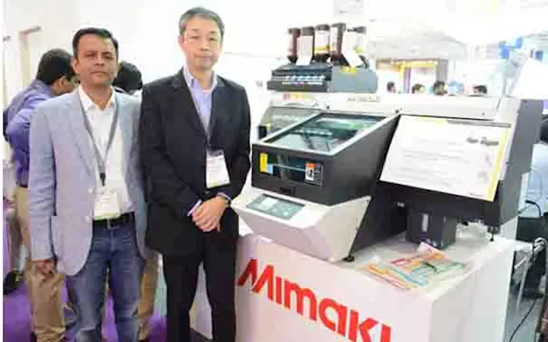 Mimaki India launched two new products – Mimaki UJV55320 and Mimaki UJF-3042 MkII. One is a 10-ft roll-to-roll UV wide-format kit with seven colours, CMYK with Lc, Lm and white and the other is an A3 flatbed UV printing machine that now comes with one litre ink cartridge