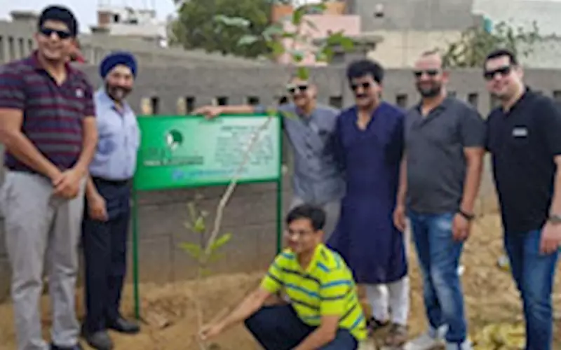 LMAI plants 1000 trees in a day