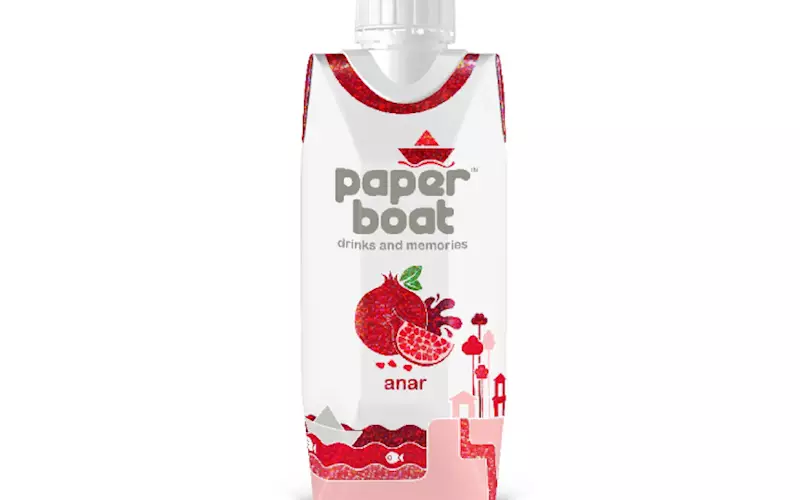 Tetra Pak, Paper Boat launch holographic packaging Reflect