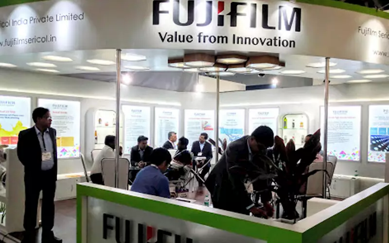 Fujifilm India supplies 200 PPE kits to Mumbai healthcare professionals  