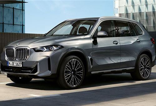  BMW launches facelifted X5 at Rs Rs 93.90 lakh