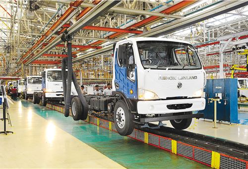 Ashok Leyland posts Rs 6,250 crore revenue in Q1 FY2018, up 47%