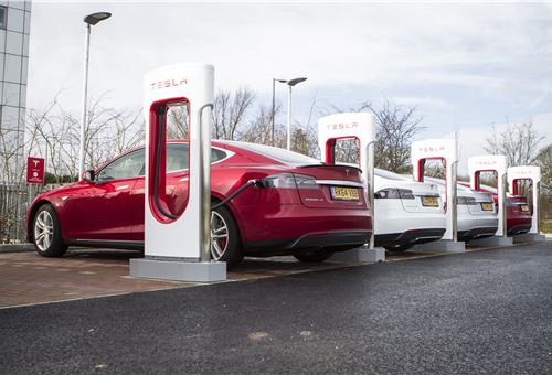 Tesla to halt free charging for new customers